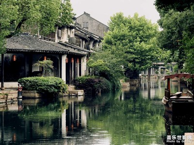 青磚黛瓦，煙雨入夢(mèng)