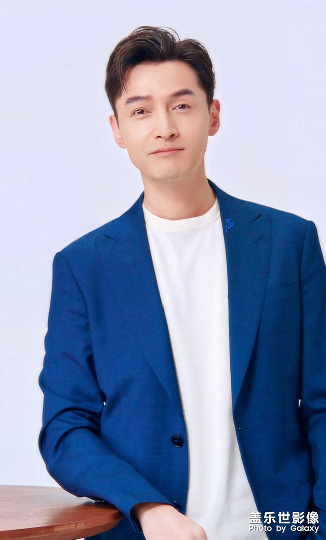 我們試圖弄懂愛情，盜墓賊試圖在皇陵外徘徊。——渝翼文學社