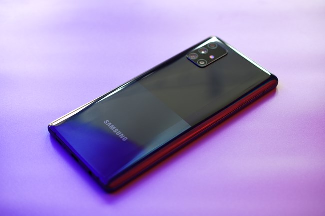 可能是3000价位屏幕最好的手机了